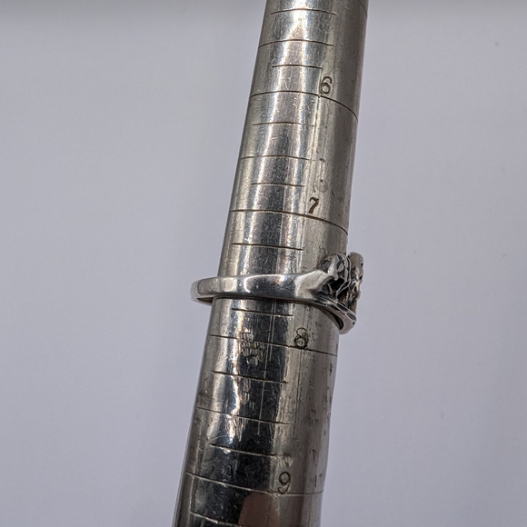 Sterling Silver Elephant Ring - Picture 4 of 4